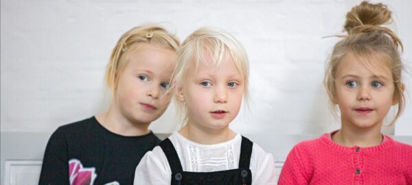 Tre børn i børnehavealderen