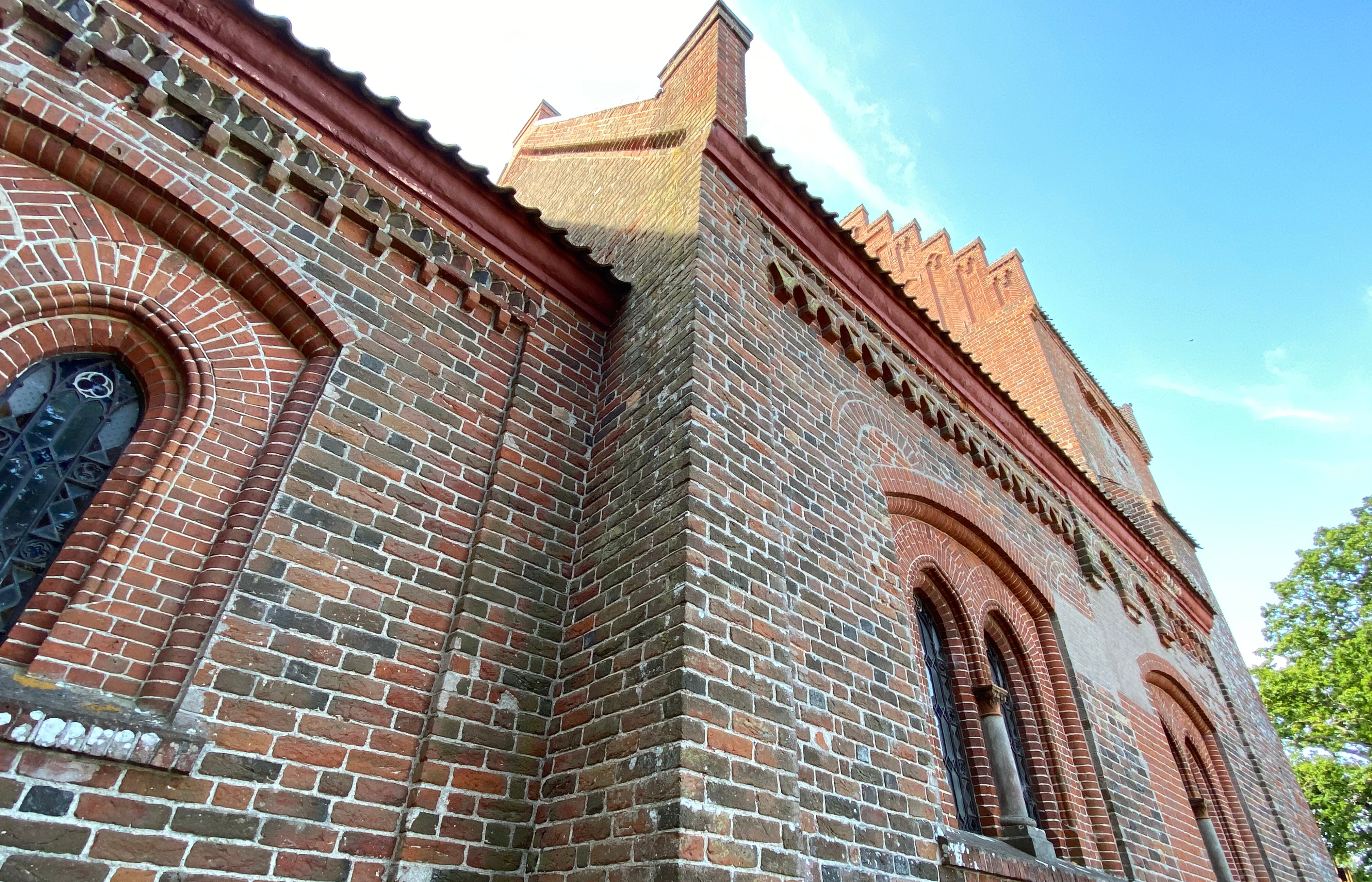 Kirkemur